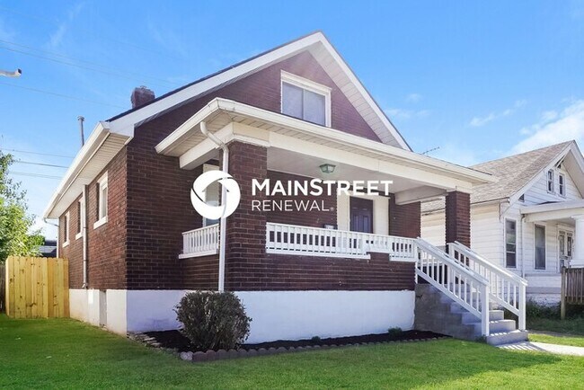 Photo - 2 Bedroom Pet-Friendly Home in Louisville, KY with Main Street Renewal