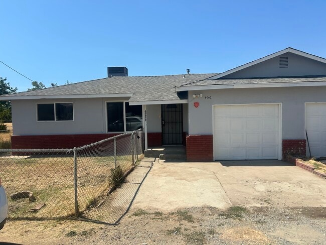 Building Photo - 6062 Vierra Ln Rental