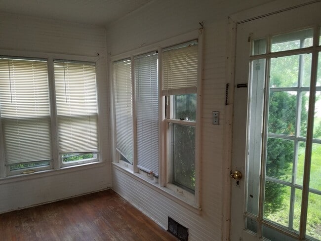 Photo - Rainbow Dr 1617-1619 Unit 1617-1619-1617