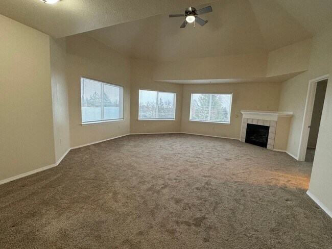 Photo - 15320 NW Central Dr Unidad 326