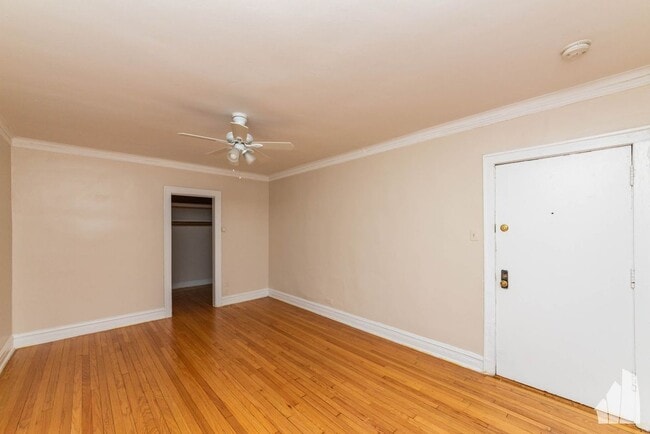 Photo - 1421 W Farwell Ave