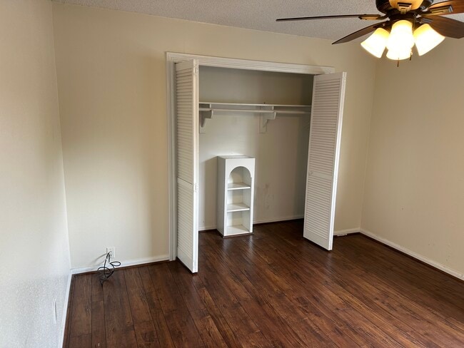 Photo - 223 Blue Castle Ln