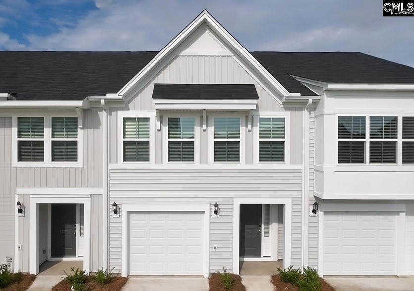 Photo - 1102 Semoran Wy