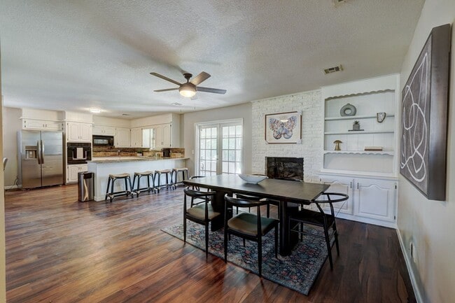 Photo - Turnkey Gem: Fully Furnished 5-Bedroom Hom...