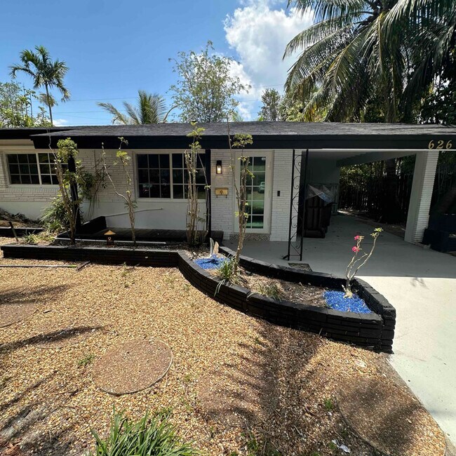Photo - 626 NW 45th St