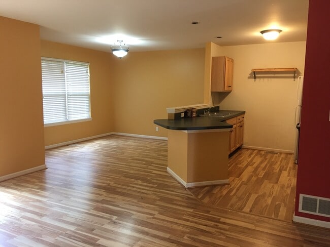 Photo - 11 Westfield Pl