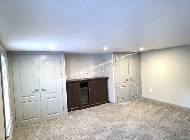 Photo - 1119 Riverside Dr