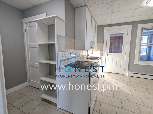 Photo - 73 Kennedy Memorial Dr Unit 5