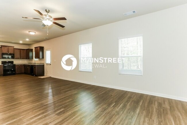 Photo - 4 Bedroom Pet-Friendly Home in Covington, ...