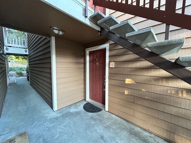 Photo - 150 Reflections Dr