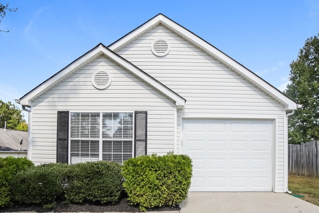 Building Photo - 1467 Waterton Trail