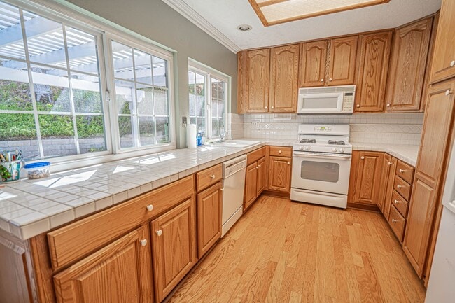 18930 Tenderfoot Trail Rd