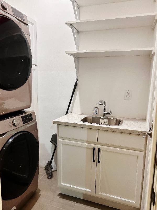 Photo - 712 N Fuller Ave