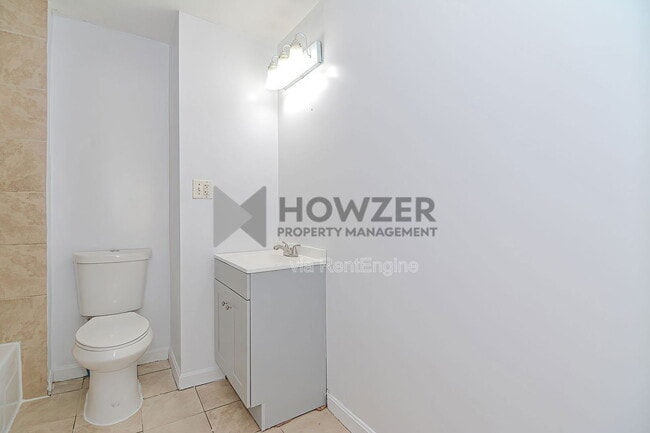 Photo - 14 Chester Ave Unit 14 R