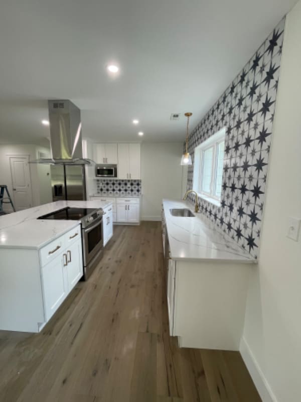 Photo - 423 W Main St