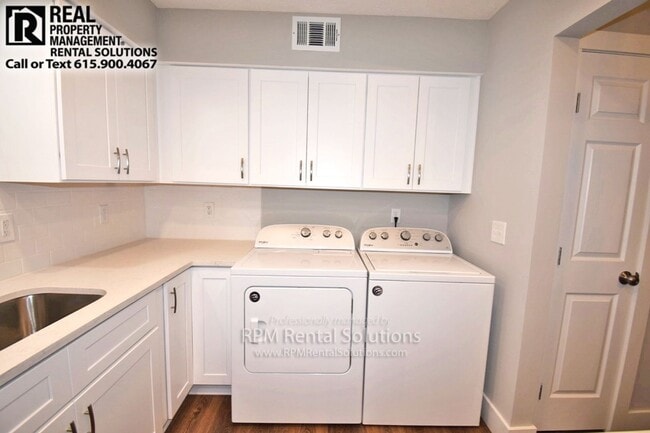 Photo - Amazing 2BR Condo off Edmondson Pike/Brentwood! Washer/dryer, 2-car garage, water, lawncare all i...