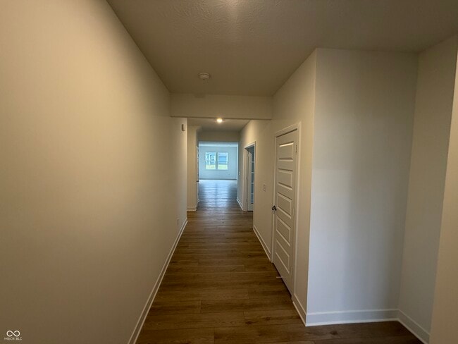 Photo - 1111 Wessel Ln