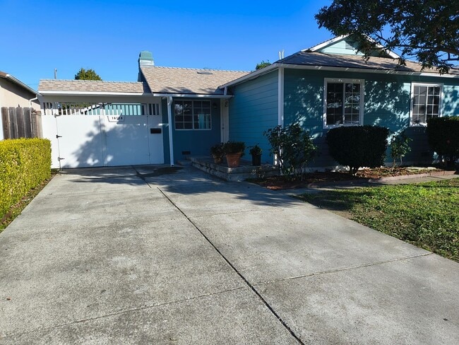 Photo - Beautiful 3 Bed/1.5 Bath Home Located By Hesperian Blvd In San Lorenzo!!!