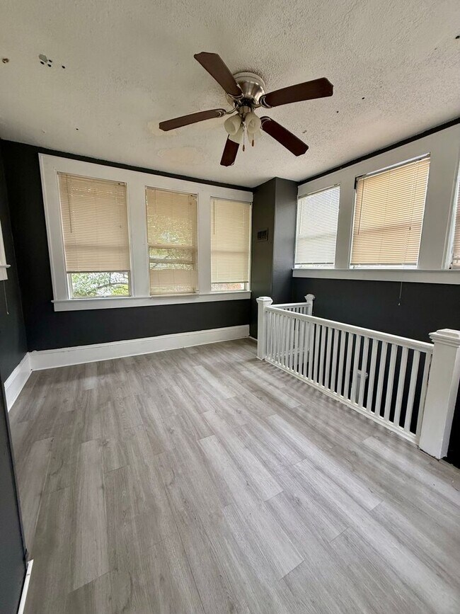 Photo - Wonderful 2 Bedroom a must see in Norwood.