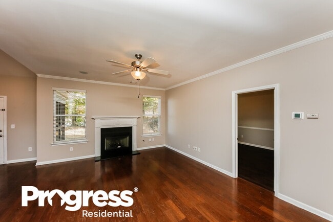 Photo - 4550 Black Hills Dr NW
