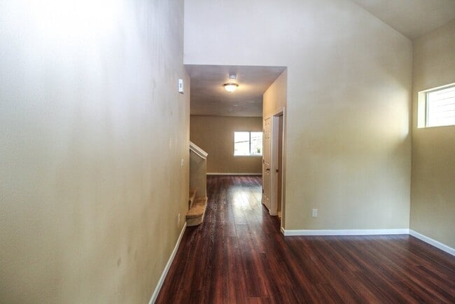 Photo - 4131 240 Pl SE