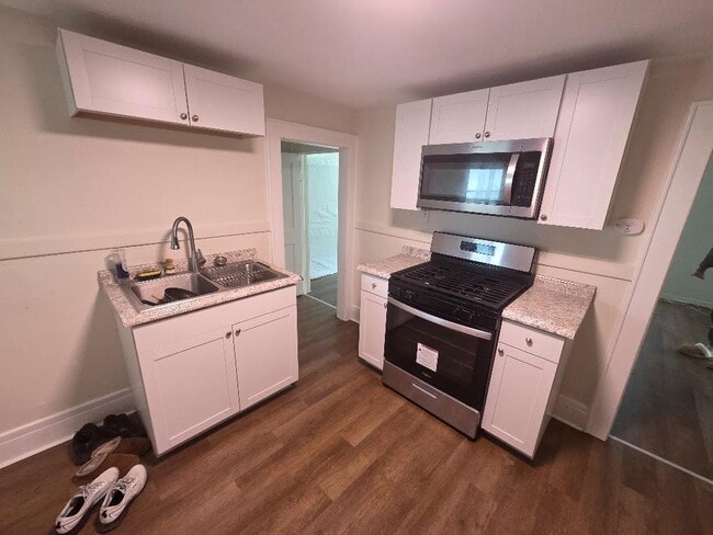 Photo - 372 S Midler Ave