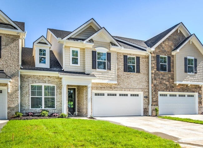 Building Photo - MAINTENANCE FREE, LUXURY TOWNHOME IN FARRA...