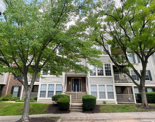 Building Photo - 13108 Briarcliff Ter Unit 707
