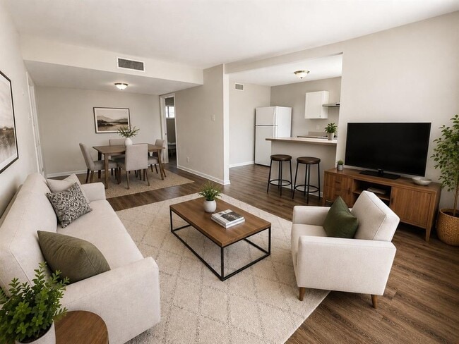 Photo - 3304 Red River St Unit 104