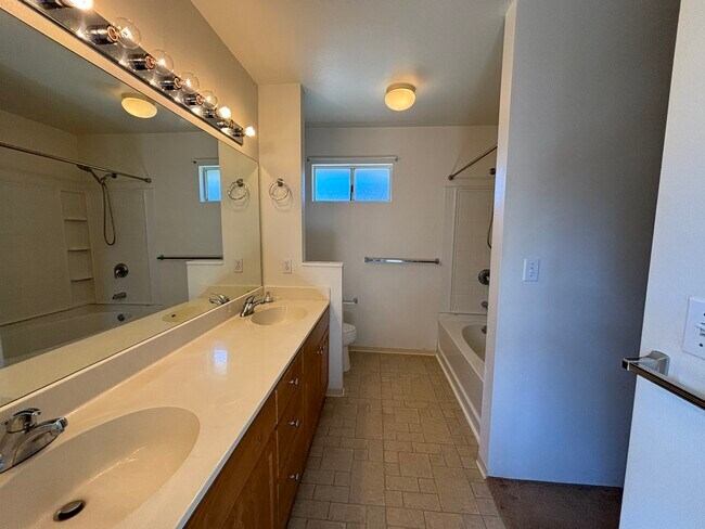 Photo - 91-574-574 Makalea St