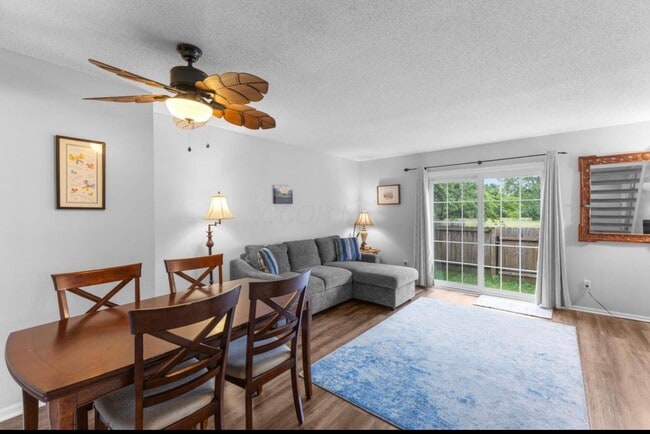 Photo - 1699 Ridgebury Dr