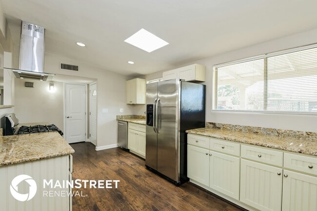 Photo - 7401 E 19th St