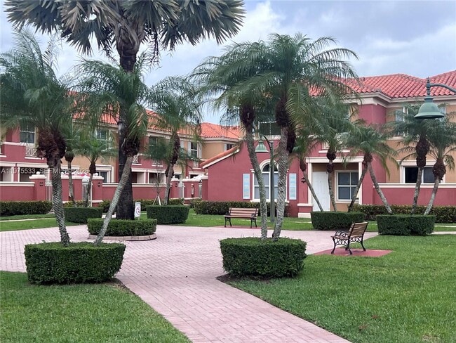 Photo - 6104 NW 114th Pl