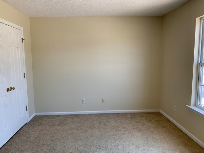 Photo - Apartment for Rent Unit 121