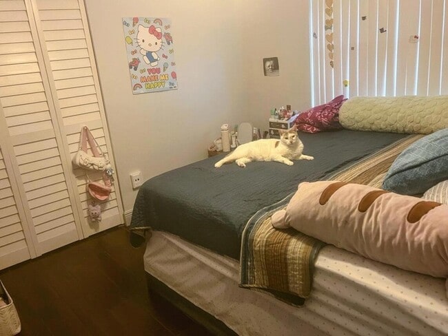 Photo - 1322 Pines Ln