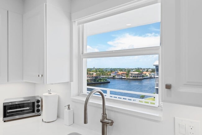 Building Photo - 3114 S Ocean Blvd Unit 706