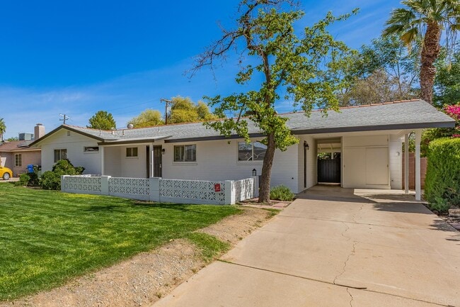 Photo - 6631 N 12th Pl