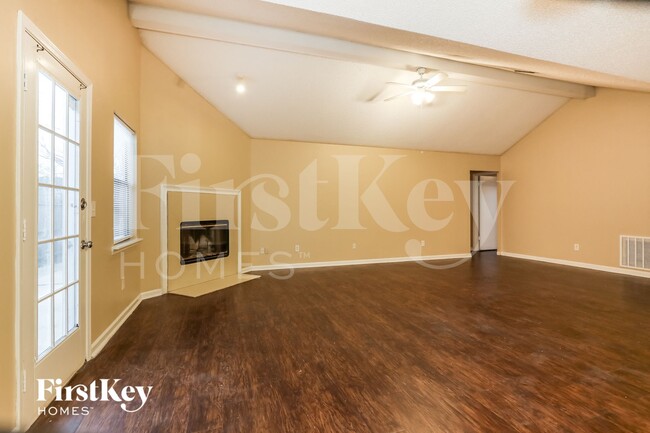 Photo - 4140 Grenshaw Ct