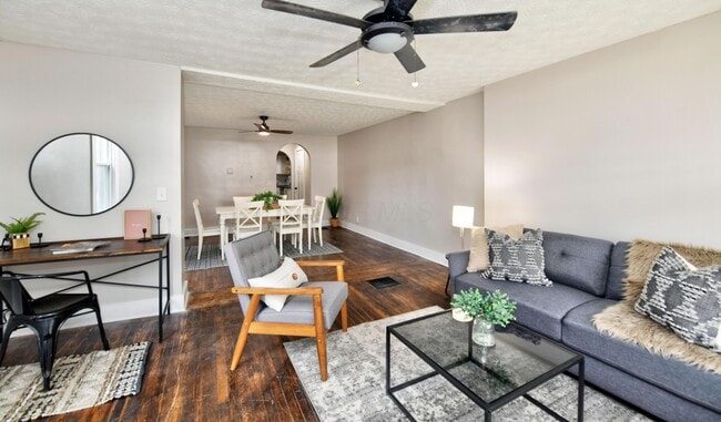 Photo - 1517 Hawthorne Ave