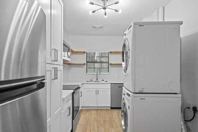 Photo - 701 28th St Unit B