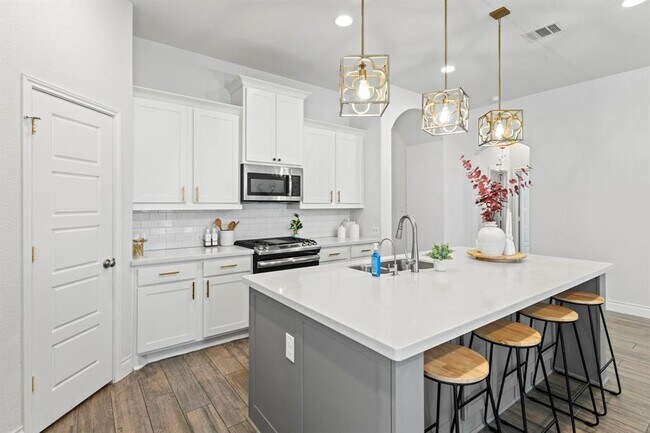 Photo - 217 Magdalene Way