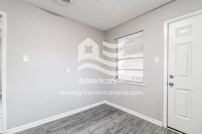 Photo - 11 Michael Dr