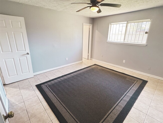 Photo - 5119 Prairie Ridge Rd