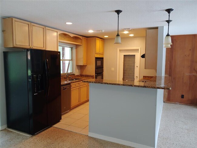 Photo - 2446 Fairway Ave S