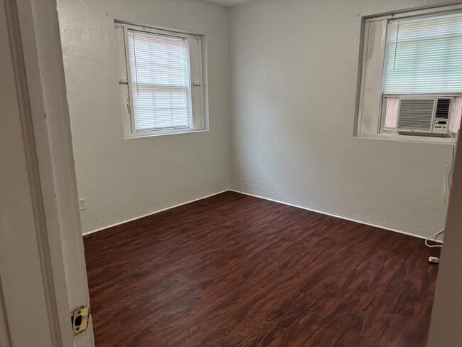 Photo - 567 Northside Dr