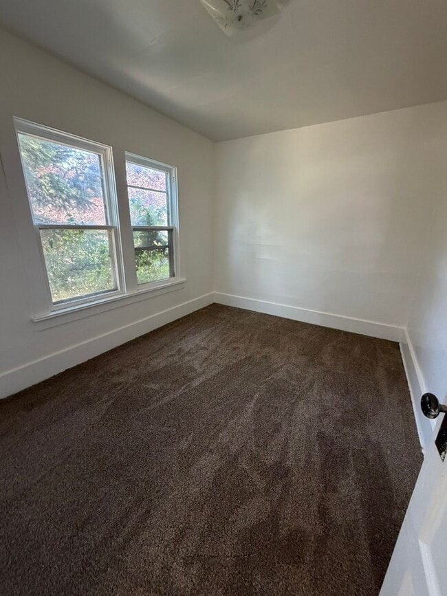 Photo - Newly Renovated 2 Bedroom, 1 Bathroom Home