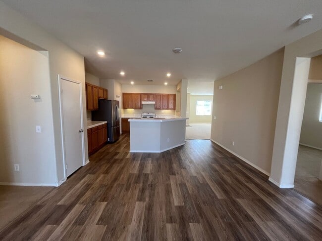 Photo - 3 Bed 2 Bath House in Tehachapi!