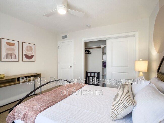 Photo - 11201 N 45th Way