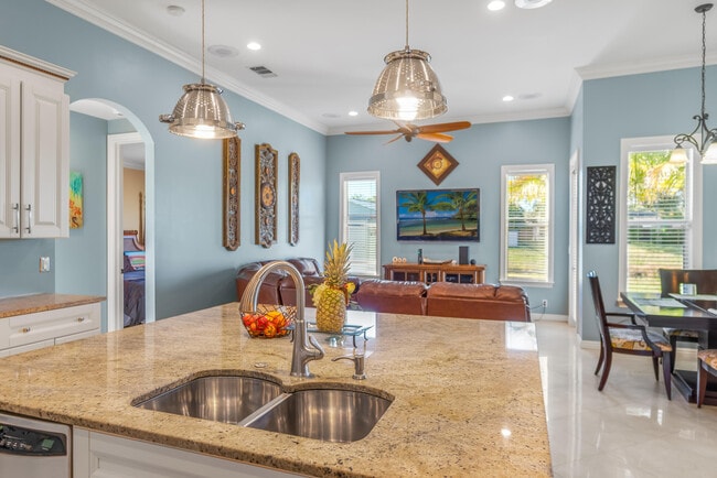 Photo - 2650 SW Calder St