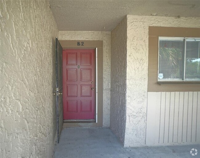 Building Photo - 6338 Newtown Cir Unit B2 Rental